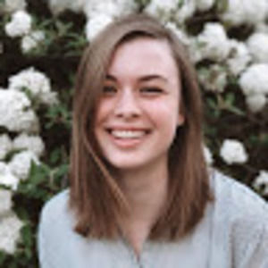 Meet your Posher, Olivia